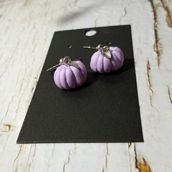 Fall Thanksgiving Halloween Pumpkin Earrings - Picture 5 of 10